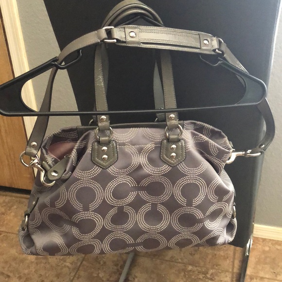 Coach Purse and matching wallet - Picture 2 of 9